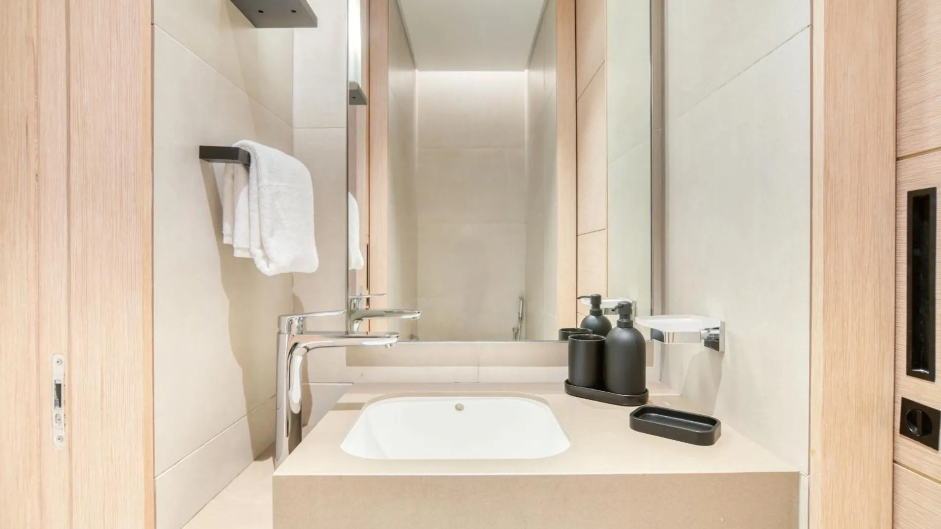 Address Jbr Marina View, Jumeirah Beach Residence, Dubai Marina - Mint Stay Apartment