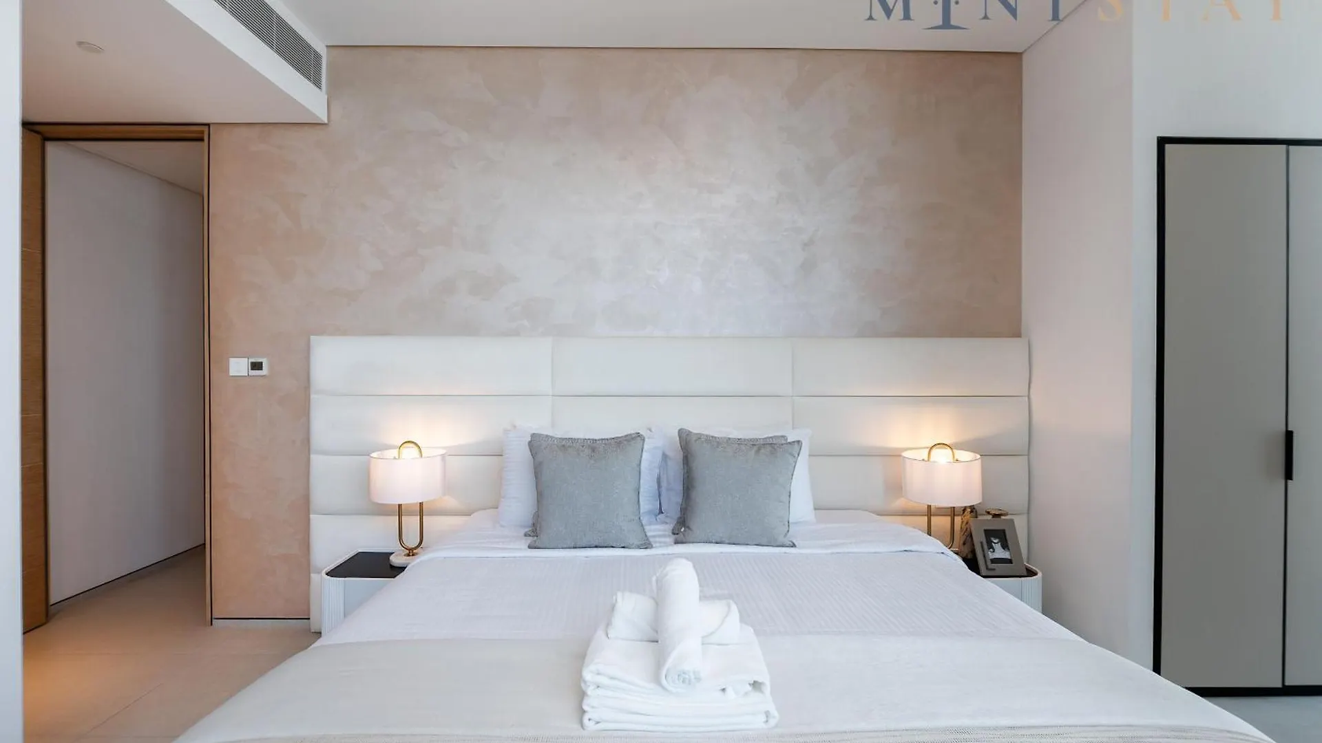 Address Jbr Marina View, Jumeirah Beach Residence, Dubai Marina - Mint Stay Apartment